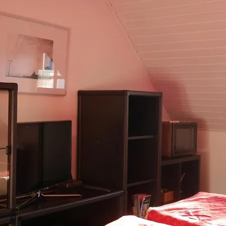 Ruhiges Naehe Messe Mit Wallbox Séjour chez l'habitant