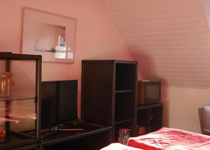 Ruhiges Naehe Messe Mit Wallbox Homestay